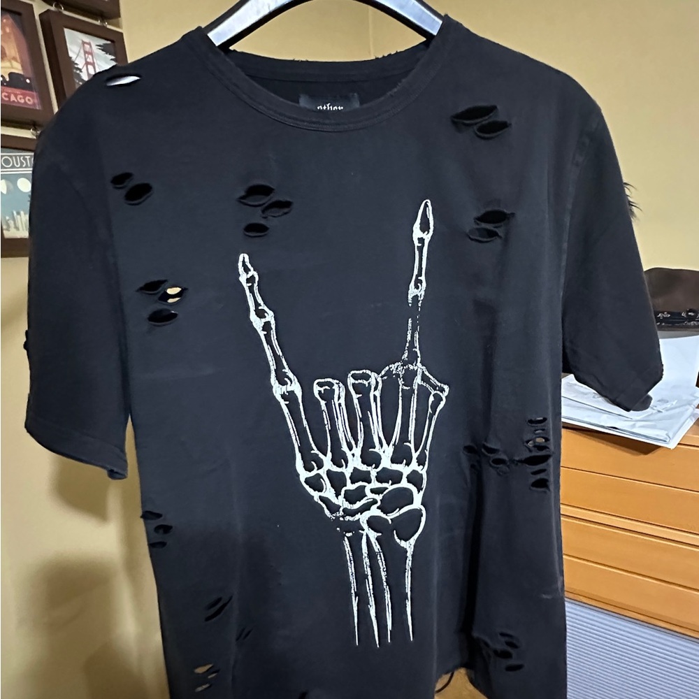 Rocker Thrasher t-shirt.
